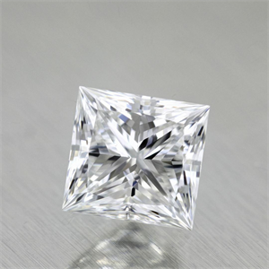 Foto 0.72 quilates, Princesa Diamante , Color F, claridad VVS1 y certificado por GIA de