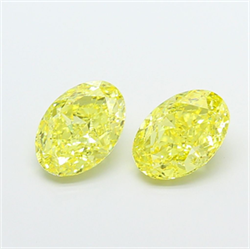Picture of Lab Grown Diamond 2.50 Carats, Oval with  Cut, Fancy Vivid Yellow Color, VVS2 Clarity and Certified by IGI