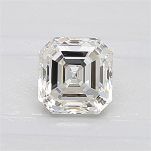 Foto Diamante Natural 0.72 quilates, Asscher , Color I, claridad VS2 y certificado GIA de
