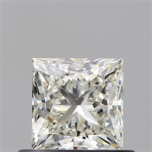 Foto Diamante Natural 0.61 quilates, Princesa , Color K, claridad VVS2 y certificado GIA de