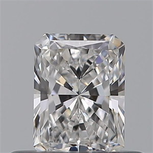 Foto Diamante Natural 0.39 quilates, Radiante , Color E, claridad VS1 y certificado GIA de