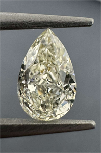 Picture of Natural Diamond 0.51 Carats, Pear with  Cut, L Color, SI1 Clarity and Certified by GIA