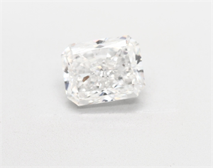 Foto Diamante Natural 3.04 quilates, Radiante , Color H, claridad VS2 y certificado GIA de