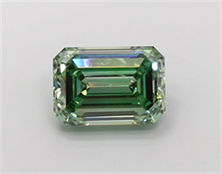 Picture of Lab Grown Diamond 2.50 Carats, Emerald with  Cut, Fancy Intense Green Color, VS2 Clarity and Certified by IGI
