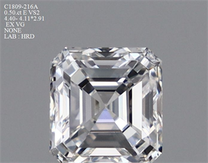 Foto Diamante Natural 0.50 quilates, Esmeralda , Color E, claridad VS2 y certificado HRD de