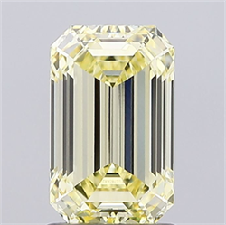 Picture of Lab Grown Diamond 1.64 Carats, Emerald with  Cut, Fancy Light Yellow Color, VVS2 Clarity and Certified by IGI