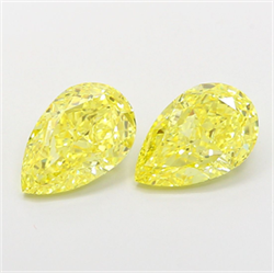 Picture of Lab Grown Diamond 1.54 Carats, Pear with  Cut, Fancy Vivid Yellow Color, VS2 Clarity and Certified by IGI