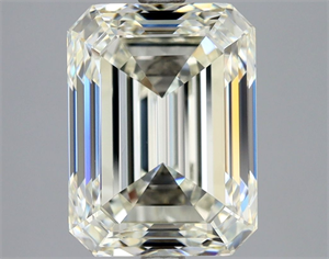 Picture of Natural Diamond 4.00 Carats, Emerald with  Cut, J Color, VS1 Clarity and Certified by HRD