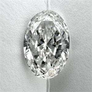 Picture of Natural Diamond 1.51 Carats, Oval with  Cut, H Color, SI2 Clarity and Certified by GIA