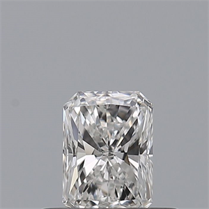 Foto Diamante Natural 0.33 quilates, Radiante , Color E, claridad VVS2 y certificado GIA de