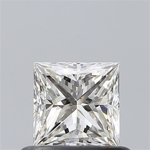 Foto Diamante Natural 0.50 quilates, Princesa , Color I, claridad VS2 y certificado GIA de