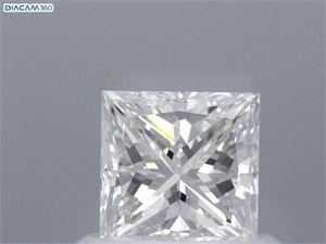 Foto Diamante Natural 0.70 quilates, Princesa , Color E, claridad VS1 y certificado GIA de