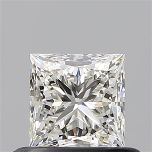 Foto Diamante Natural 0.52 quilates, Princesa , Color I, claridad IF y certificado GIA de