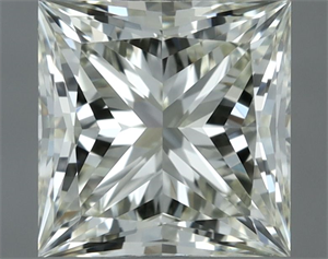 Foto Diamante Natural 0.70 quilates, Princesa , Color L, claridad VVS2 y certificado IGI de
